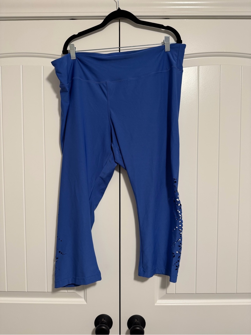 Maurices Royal Blue Cropped Leggings with Side Cutouts